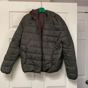Men’s size M down filled hood of winter jacket